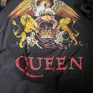 Queen t shirt